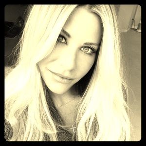 Meet your Posher, Josephine